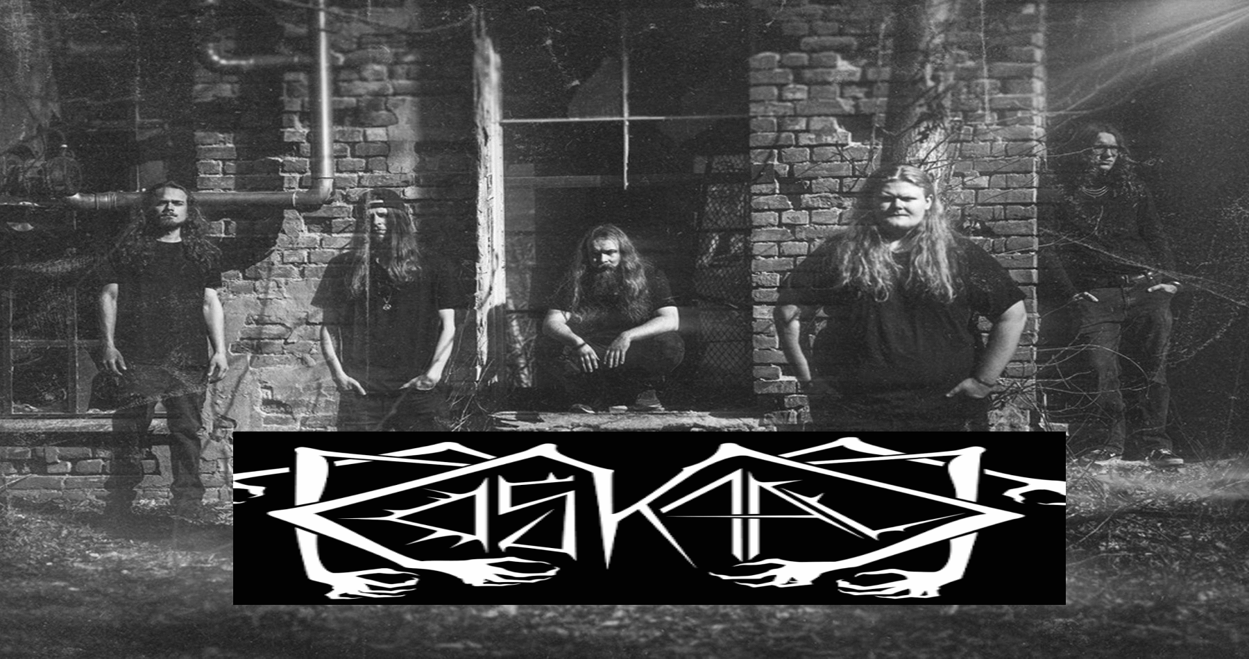 WormHoleDeath Records - Oskaal freut sich, ihren Vertrag mit dem Label Wormholedeath bekanntzugeben.